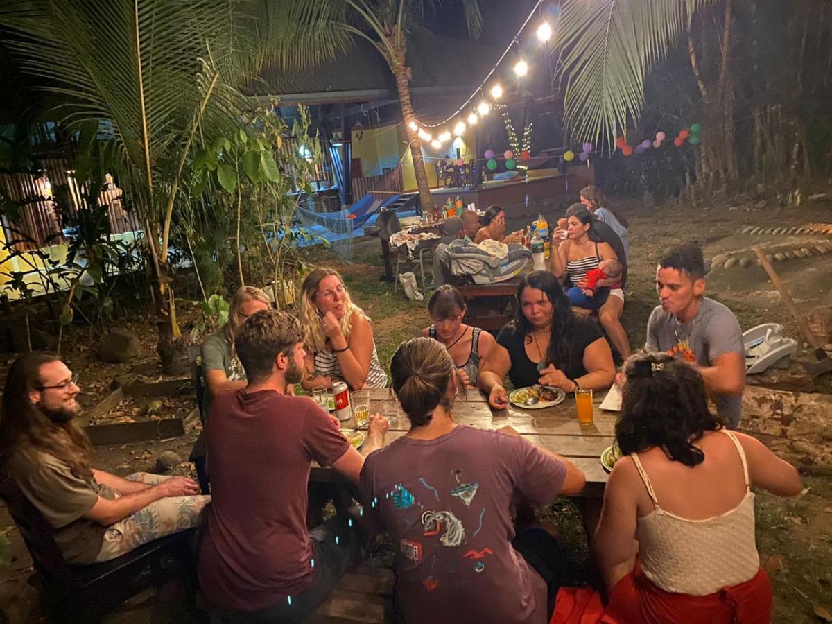 Luminosa Uvita Hostel 外观 照片