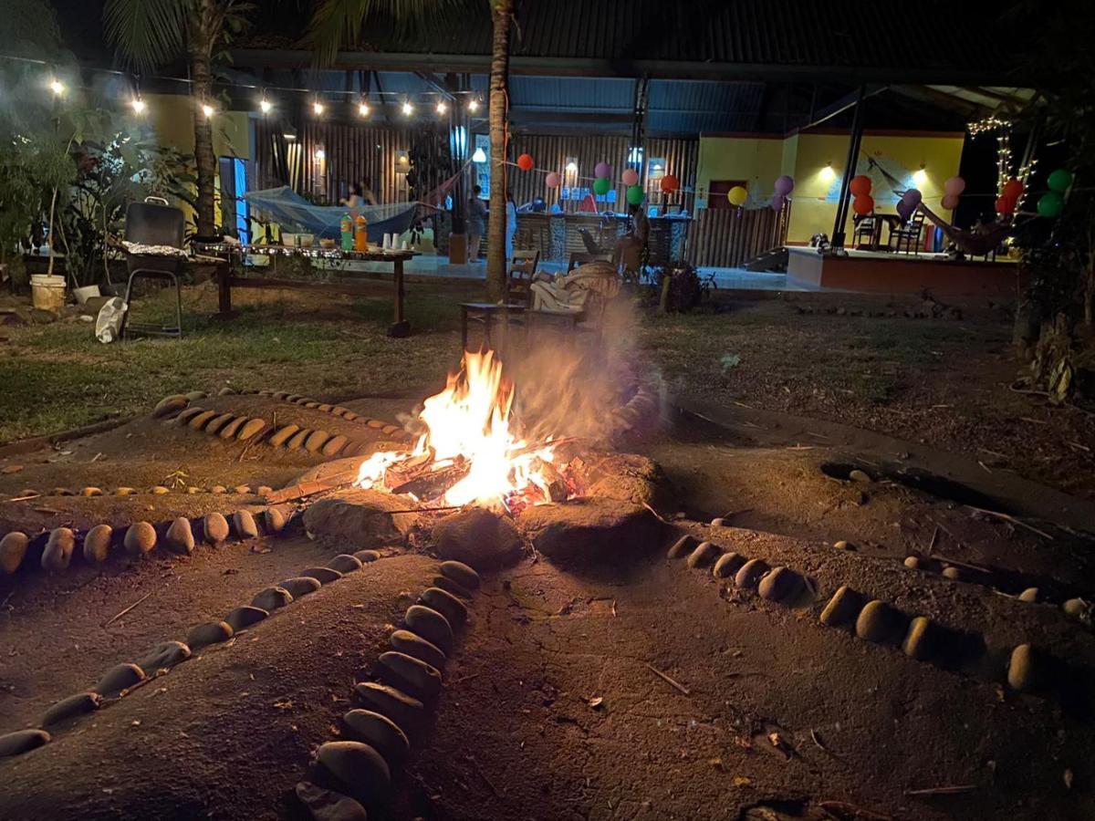 Luminosa Uvita Hostel 外观 照片