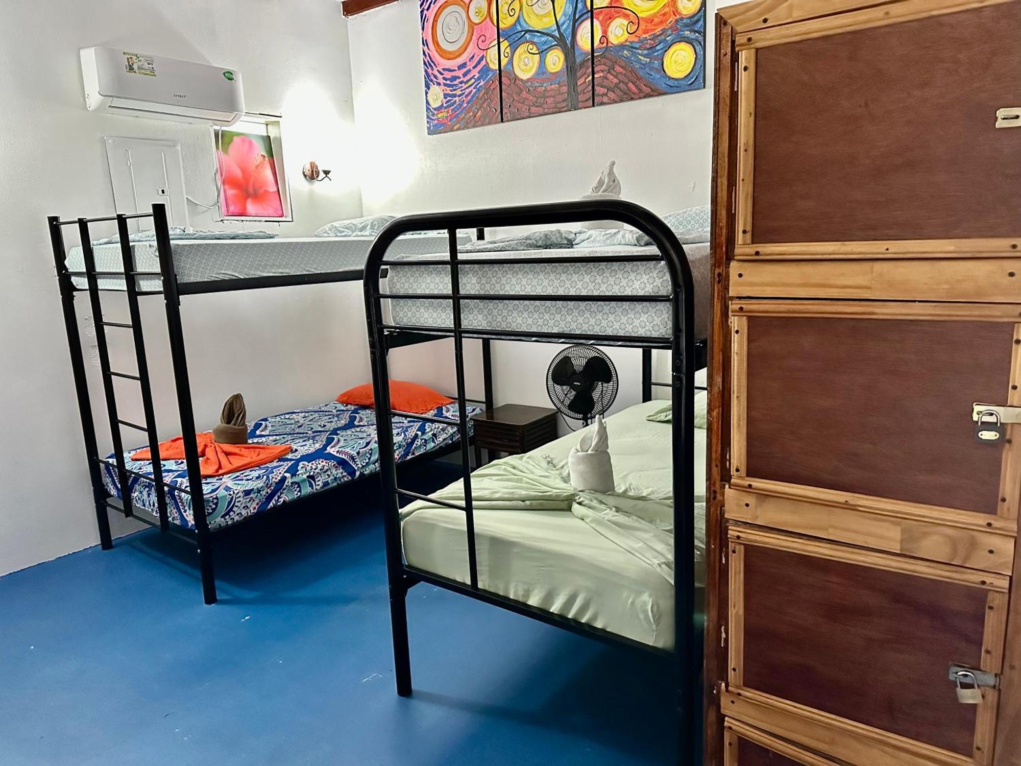 Luminosa Uvita Hostel 外观 照片